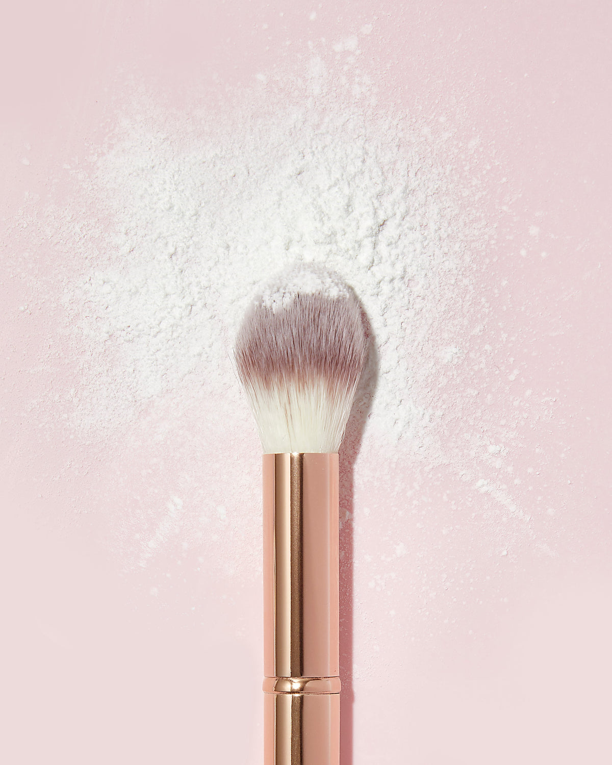 Sculpted Aimee Connolly Set & Perfect Powder Brush - McCartans Pharmacy
